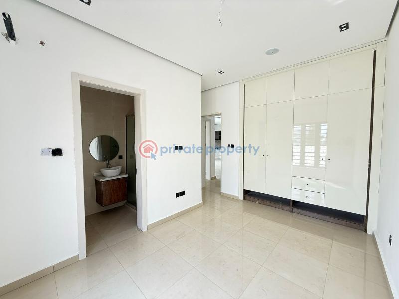 2 bedroom Flat & Apartment For Sale Lekki Phase 1 Lagos - 3