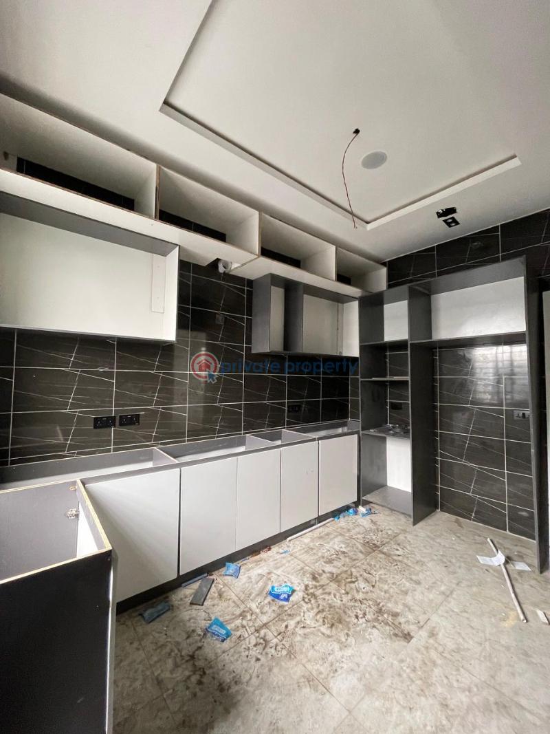 4 bedroom Terraced Duplex For Sale Lekki Phase 1 Lagos - 3