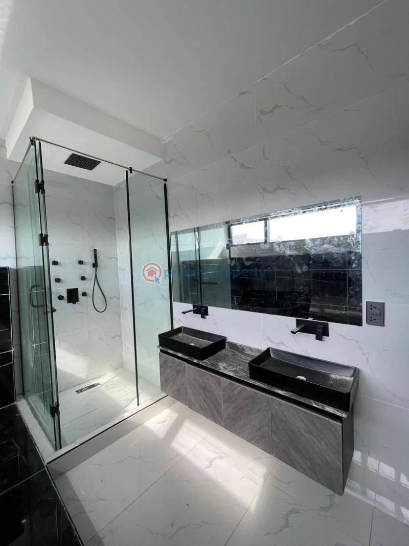 Lekki phase 1 tastefully 5bedroom duplex - 5 5 bedroom Detached Duplex For Sale Lekki Phase 1 Lagos - 5