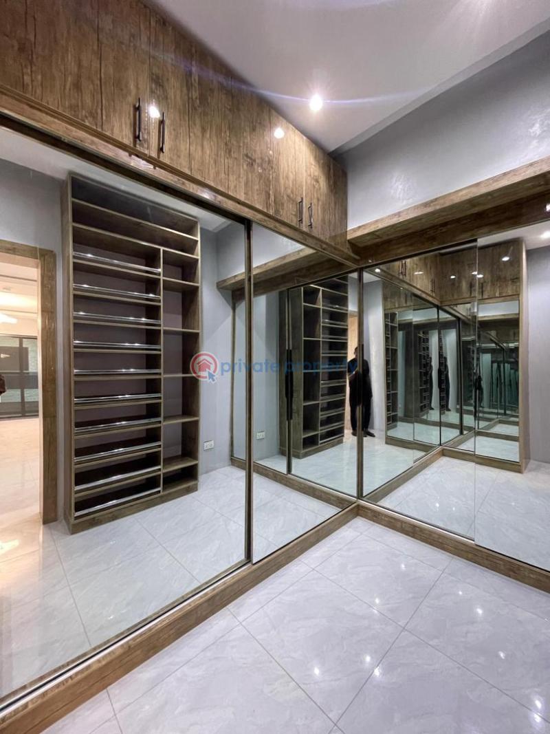 Lekki phase1 luxurious maisonette with elevator, swimming pool & gym* - 11 4 bedroom Maisonette For Sale Lekki Phase 1 Lagos - 11