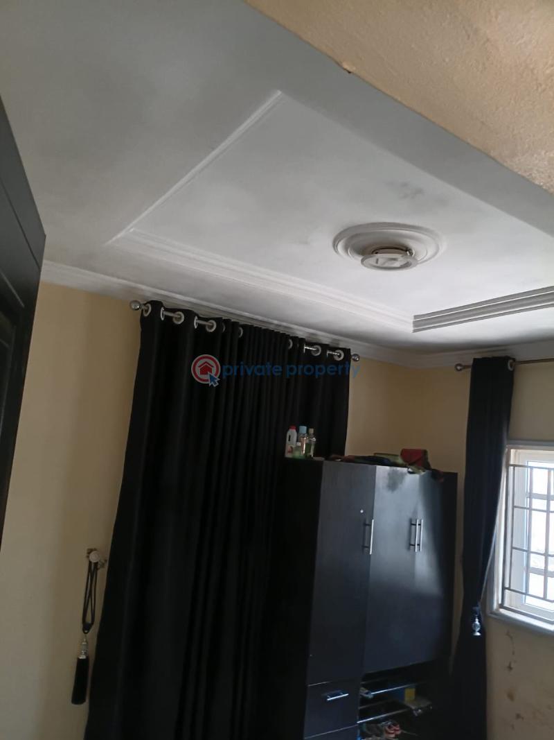 2 bedroom Block Of Flats For Rent Mongona Taye Off Liberty Academy Road,akala Express Akala Express Ibadan Oyo - 1