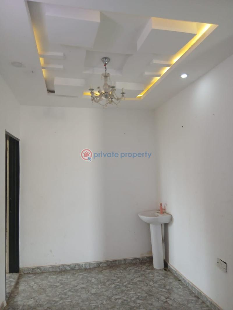 3 bedroom Block Of Flats For Rent Akoto Estate Elebu Akala Express Ibadan Oyo - 3
