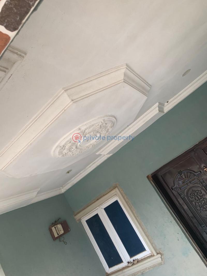 3 bedroom Block Of Flats For Rent Moganna Off Akala Express Akala Express Ibadan Oyo - 0