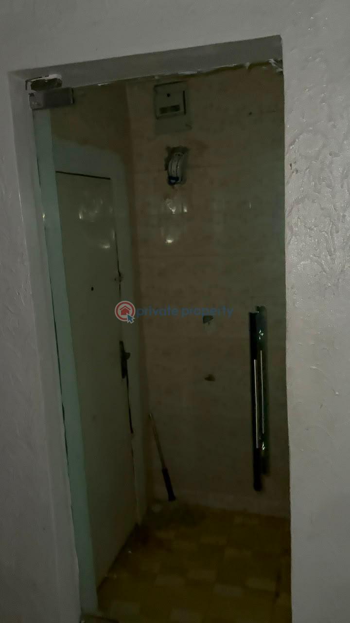1 bedroom Block Of Flats For Rent Arowosegbe Arapaja Area Odo Ona Kekere Odo ona Ibadan Oyo - 1