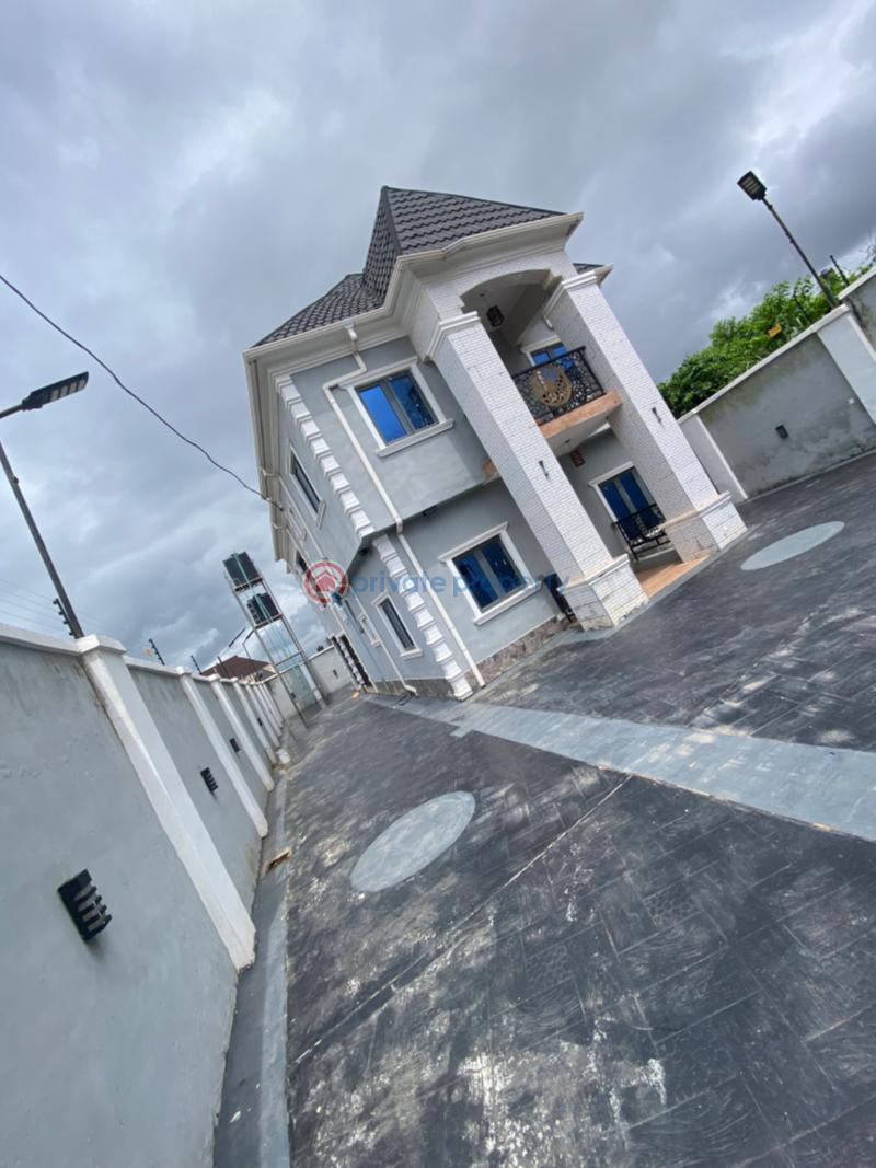 1 bedroom Block Of Flats For Rent Dove Estate Ajila Akala Express Ibadan Oyo - 1