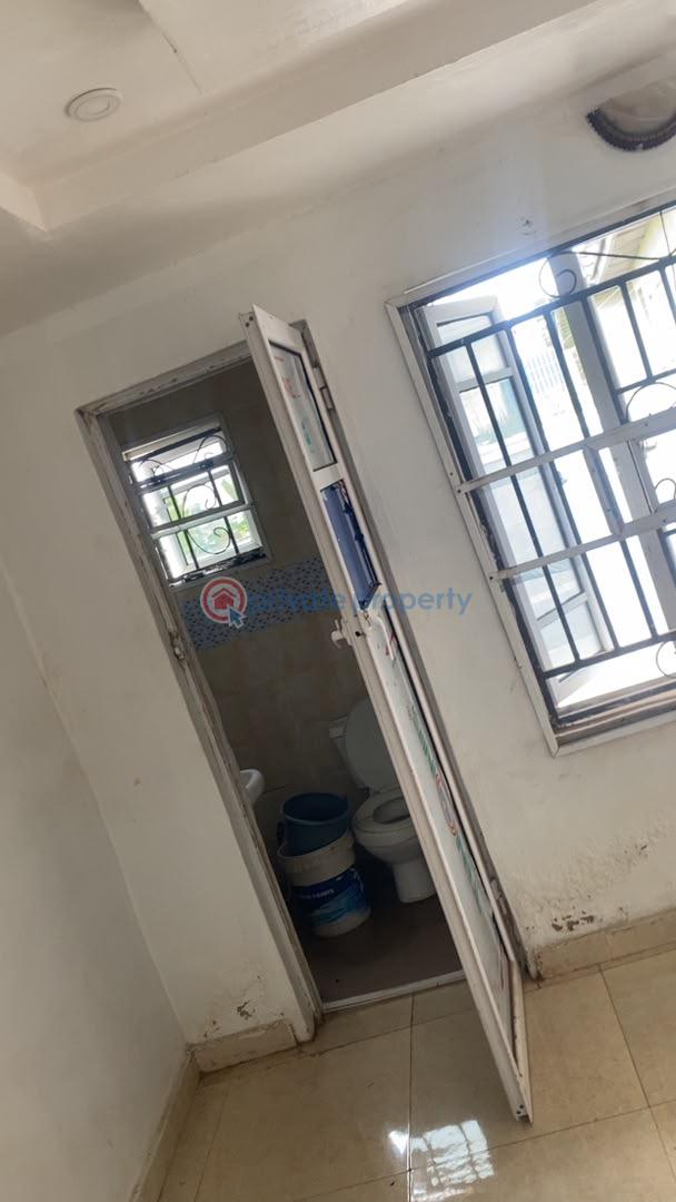 2 bedroom Block Of Flats For Rent Olusoji Akala Express Akala Express Ibadan Oyo - 0