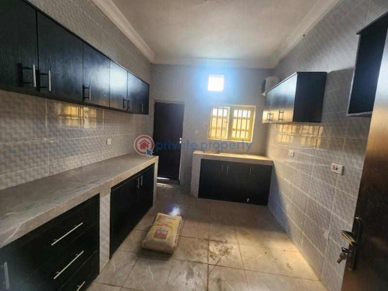 3 bedroom Commercial Property For Sale Abijo Gra Abijo Ajah Lagos - 10