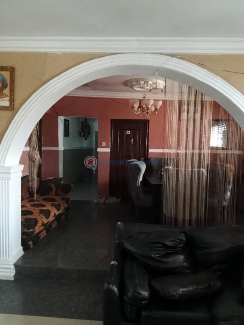 Bungalow For Sale Liberty Academy Road Off Akala Express Way Ibadan. Akala Express Ibadan Oyo