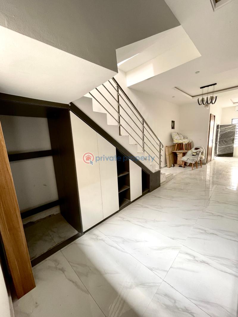 2 bedroom Block Of Flats For Rent 15 Adesegun Okunuga St, Lekki Phase Lekki Phase 1 Lagos - 5