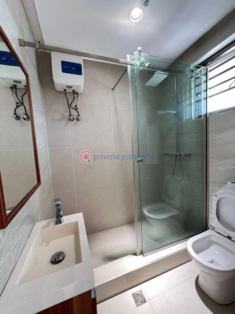 Livingla:luxury four bedroom self compound - 15 4 bedroom Self Contain Short let Off Adebayo Doherty, Lekki Phase 1 Lekki Phase 1 Lagos - 15