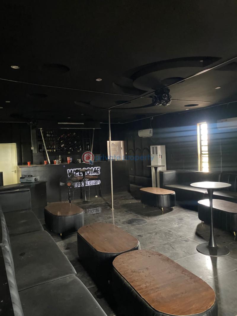 2 bedroom Restaurant/Bar For Rent Obagie After Ogheghe Sapele Road Benin Edo - 23