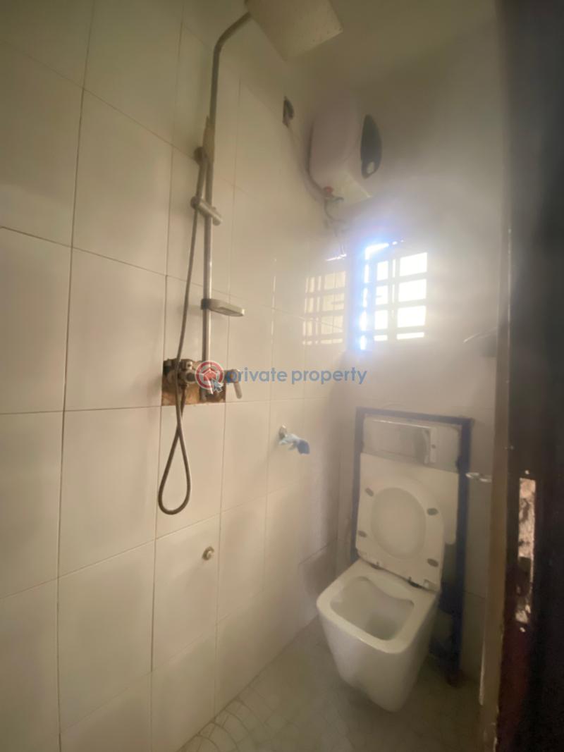 2 bedroom Restaurant/Bar For Rent Obagie After Ogheghe Sapele Road Benin Edo - 32