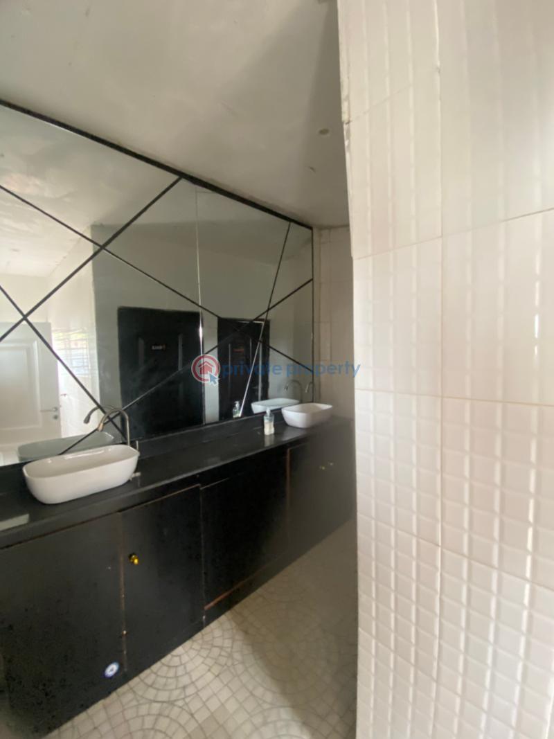 2 bedroom Restaurant/Bar For Rent Obagie After Ogheghe Sapele Road Benin Edo - 6
