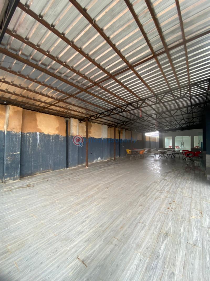 2 bedroom Restaurant/Bar For Rent Obagie After Ogheghe Sapele Road Benin Edo - 2