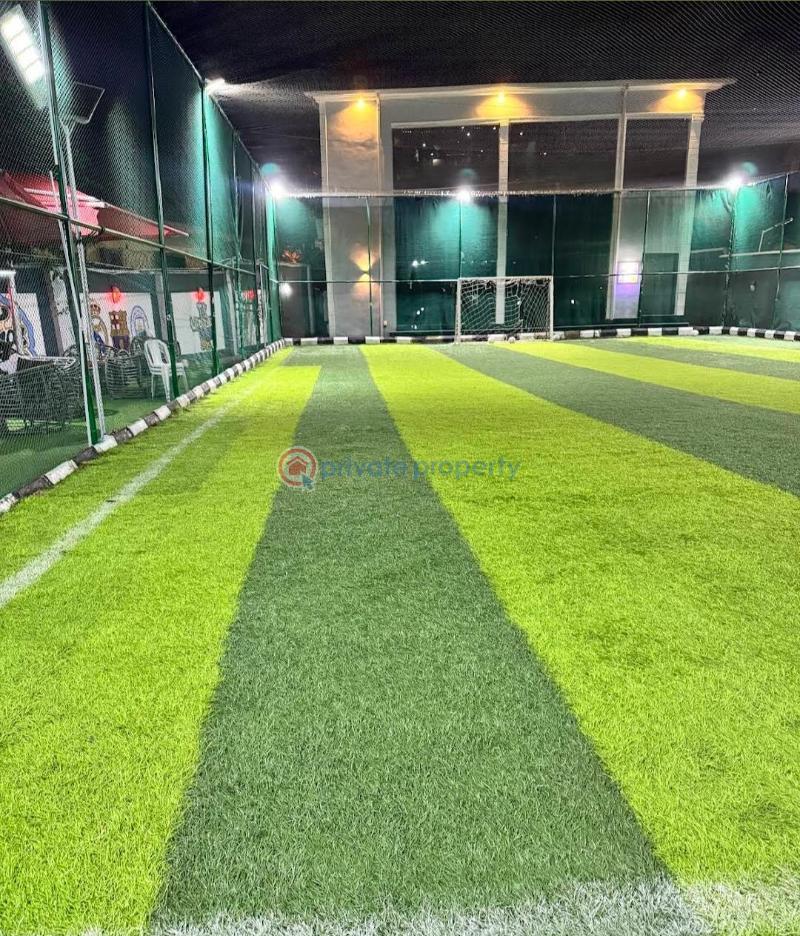 Restaurant/Bar For Rent Magodo GRA Phase 1 Ojodu Lagos - 2