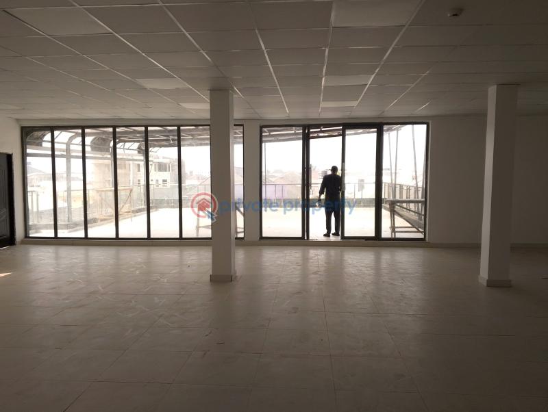 Restaurant/Bar For Rent Lekki Phase 1 Lekki Lagos - 0