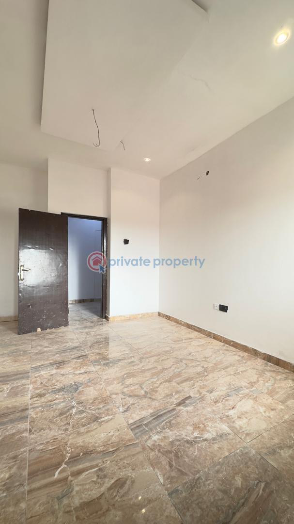 1 bedroom Mini Flat For Rent Osapa London Lekki Lagos - 1