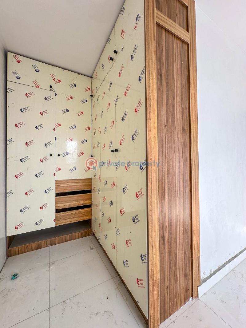 1 bedroom Flat & Apartment For Sale Lekki Phase 1 Lagos - 5