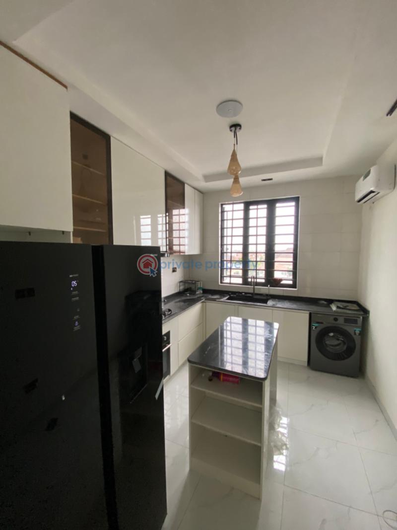 2 bedroom Block Of Flats For Sale Ikate Elegushi Lekki Lagos - 2
