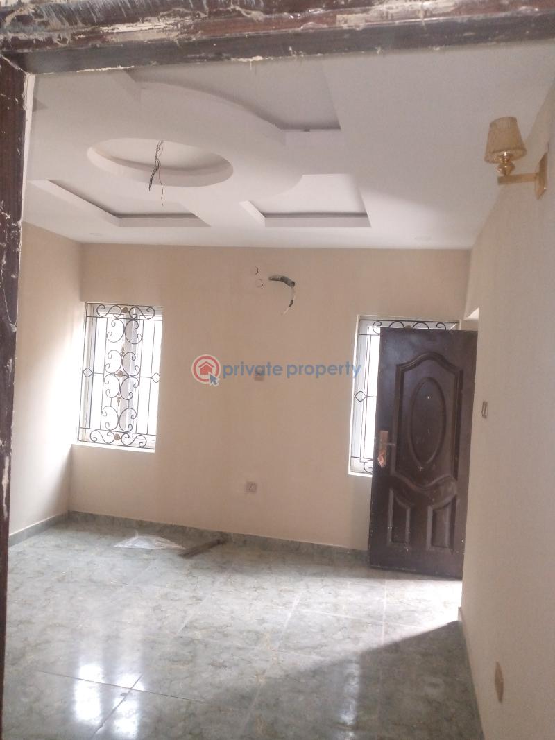 2 bedroom Flat & Apartment For Rent Ifako-Gbagada Lagos - 2