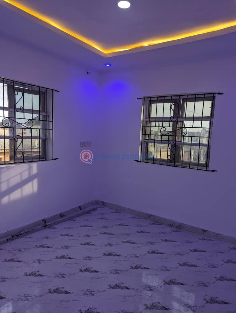 2 bedroom Flat & Apartment For Rent Governor's Road Ikotun Ikotun/Igando Lagos - 1