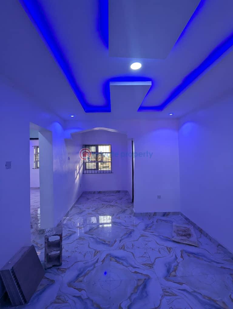 2 bedroom Flat & Apartment For Rent Governor's Road Ikotun Ikotun/Igando Lagos - 5