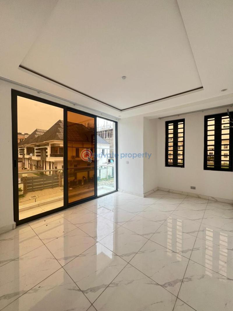 2 bedroom Flat & Apartment For Sale Lekki Phase 1 Lagos - 4