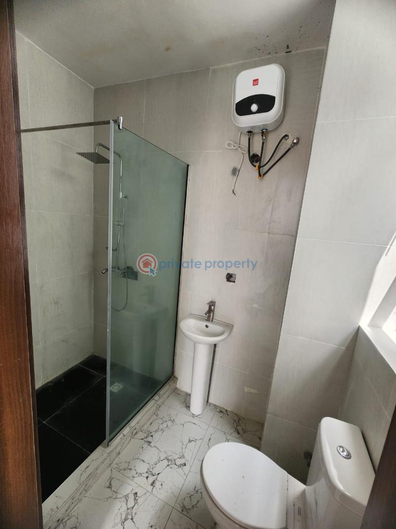 2 bedroom Block Of Flats For Sale Chevron Drive Lekki Lagos - 5