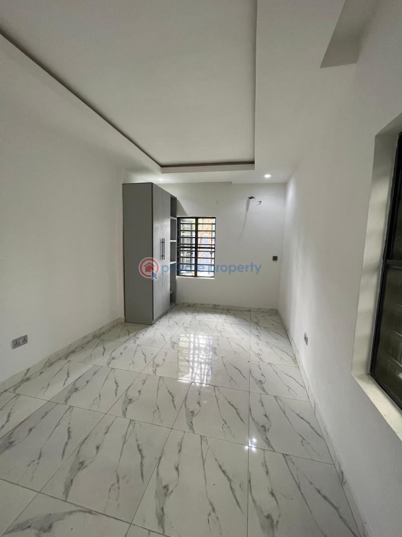 2 bedroom Block Of Flats For Sale Sangotedo Lagos - 3