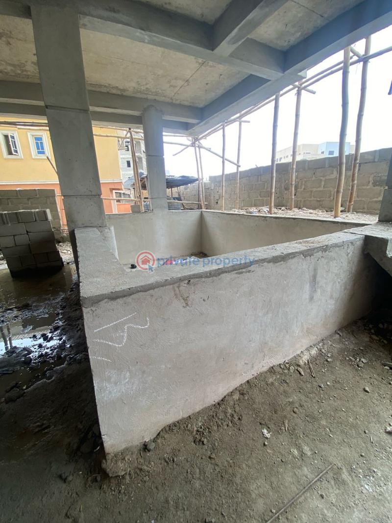 Lovely 2 bedroom apartment with bq,gym and elevator - 3 2 bedroom Block Of Flats For Sale Lekki Phase 1 Lagos - 3