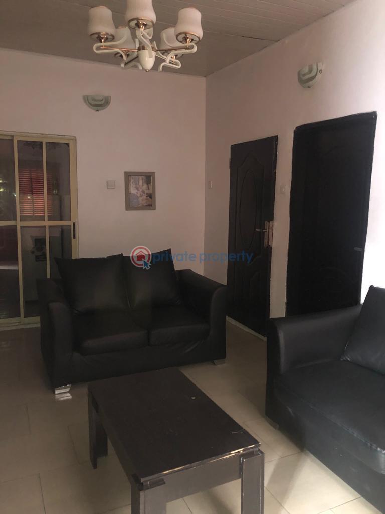 2 bedroom Bungalow For Rent Oseni Off Bode Thomas Bode Thomas Surulere Lagos - 1