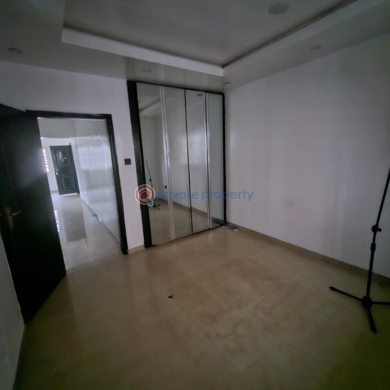 Flat & Apartment For Rent Magodo GRA Phase 2 Kosofe/Ikosi Lagos - 2