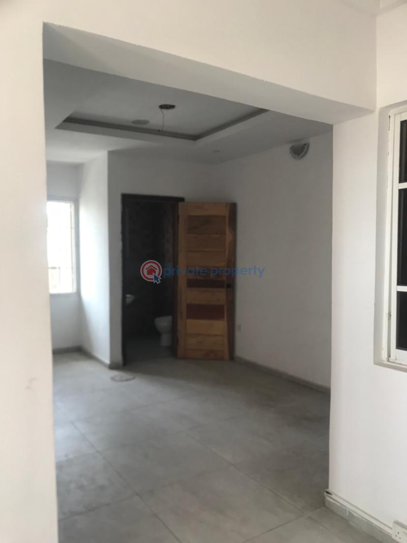 2 bedroom Block Of Flats For Rent Ologolo Lekki Lagos - 3