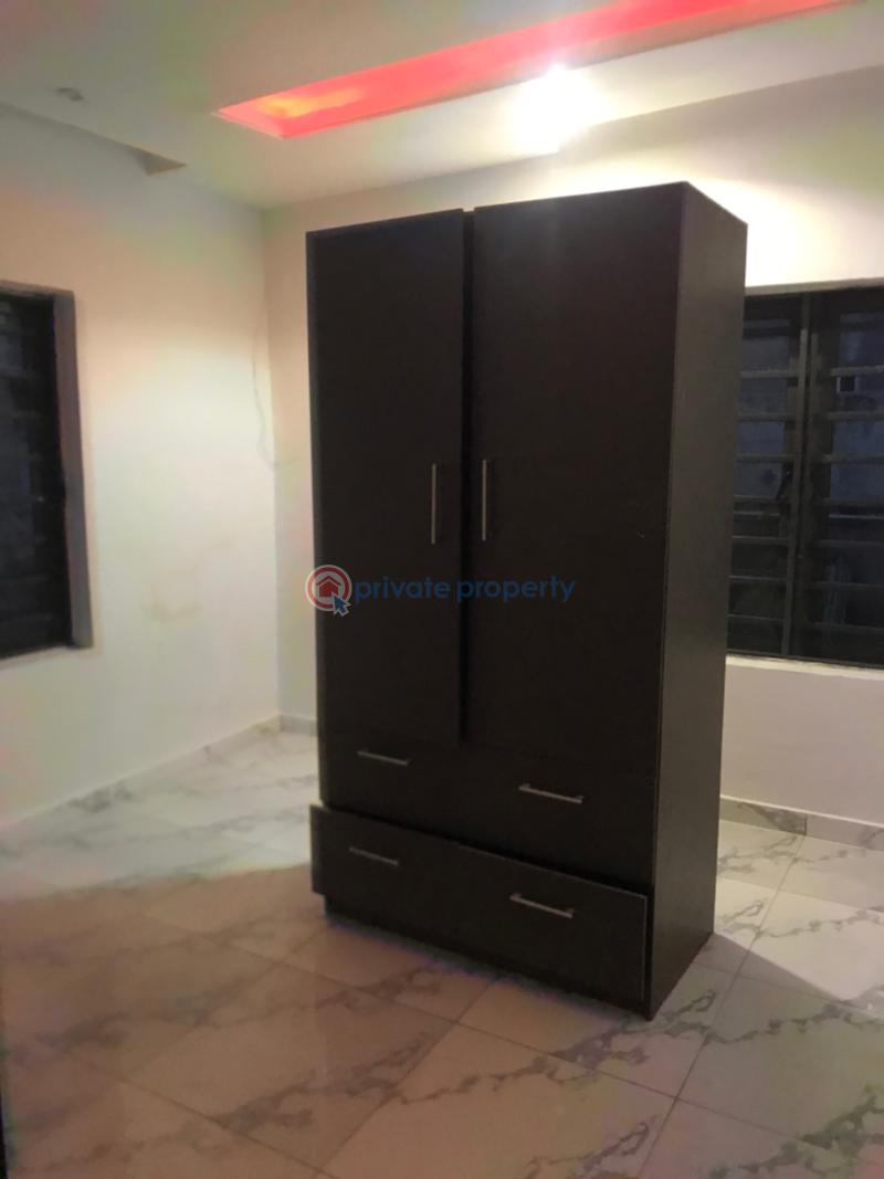 2 bedroom Block Of Flats For Rent Agungi Lekki Lagos - 1
