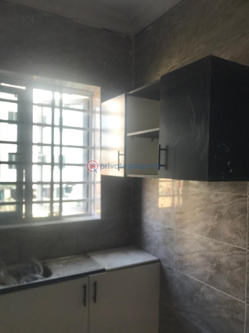 2 bedroom Block Of Flats For Rent Ologolo Lekki Lagos - 5