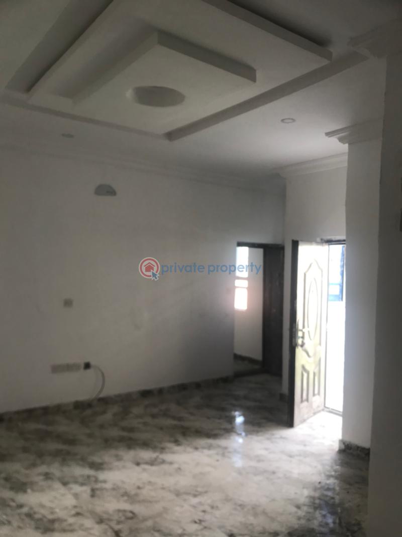 2 bedroom Block Of Flats For Rent Ologolo Lekki Lagos - 0