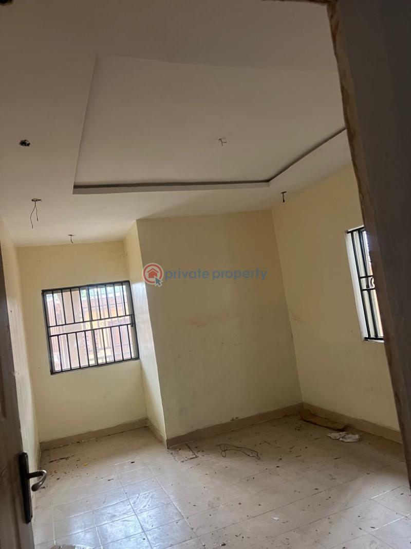 Block Of Flats For Rent Magodo GRA Phase 2 Kosofe/Ikosi Lagos - 1