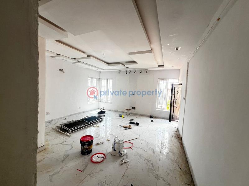 2 bedroom Block Of Flats For Rent Ikate Elegushi Lekki Lagos - 1