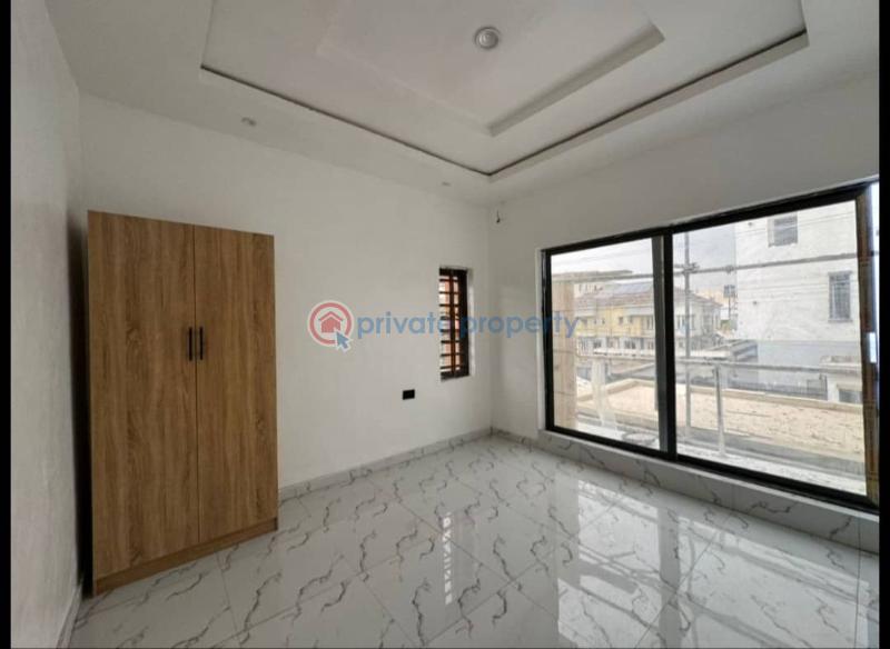 2 bedroom Block Of Flats For Rent Ologolo Lekki Lagos - 2