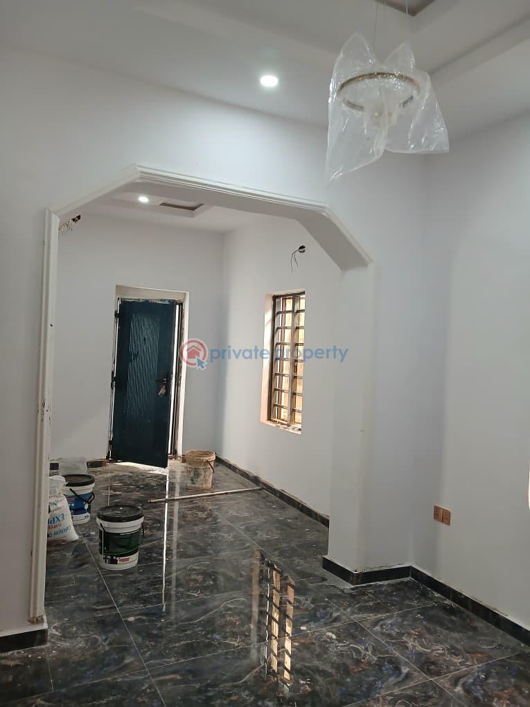 2 bedroom Block Of Flats For Rent Olowora Ojodu Lagos - 6