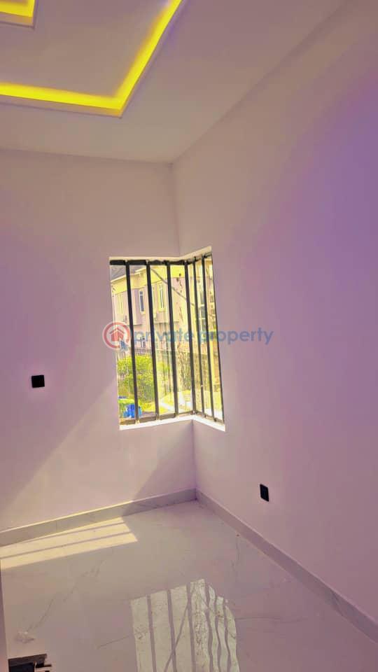 2 bedroom Block Of Flats For Rent Kayfarm Estate Ifako-Ijaiye Lagos - 6