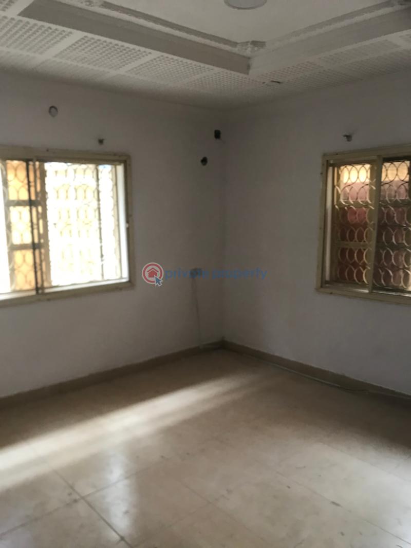 2 bedroom Block Of Flats For Rent Ologolo Lekki Lagos - 4