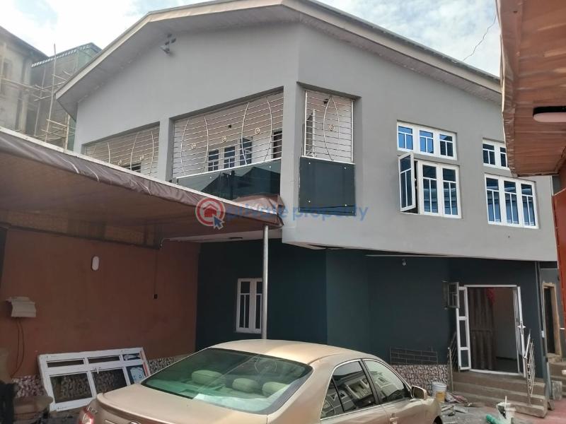 2 bedroom Block Of Flats For Rent Mende Maryland Lagos