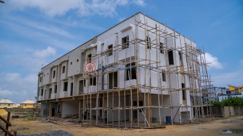 Lovely 2-bedroom maisonette - 7 2 bedroom Maisonette For Sale Olivia's Square, Osapa Lekki Lagos - 7