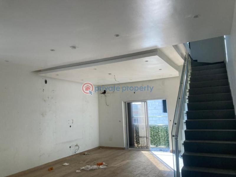 2 bedroom Block Of Flats For Rent Lekki Phase 1 Lagos - 0