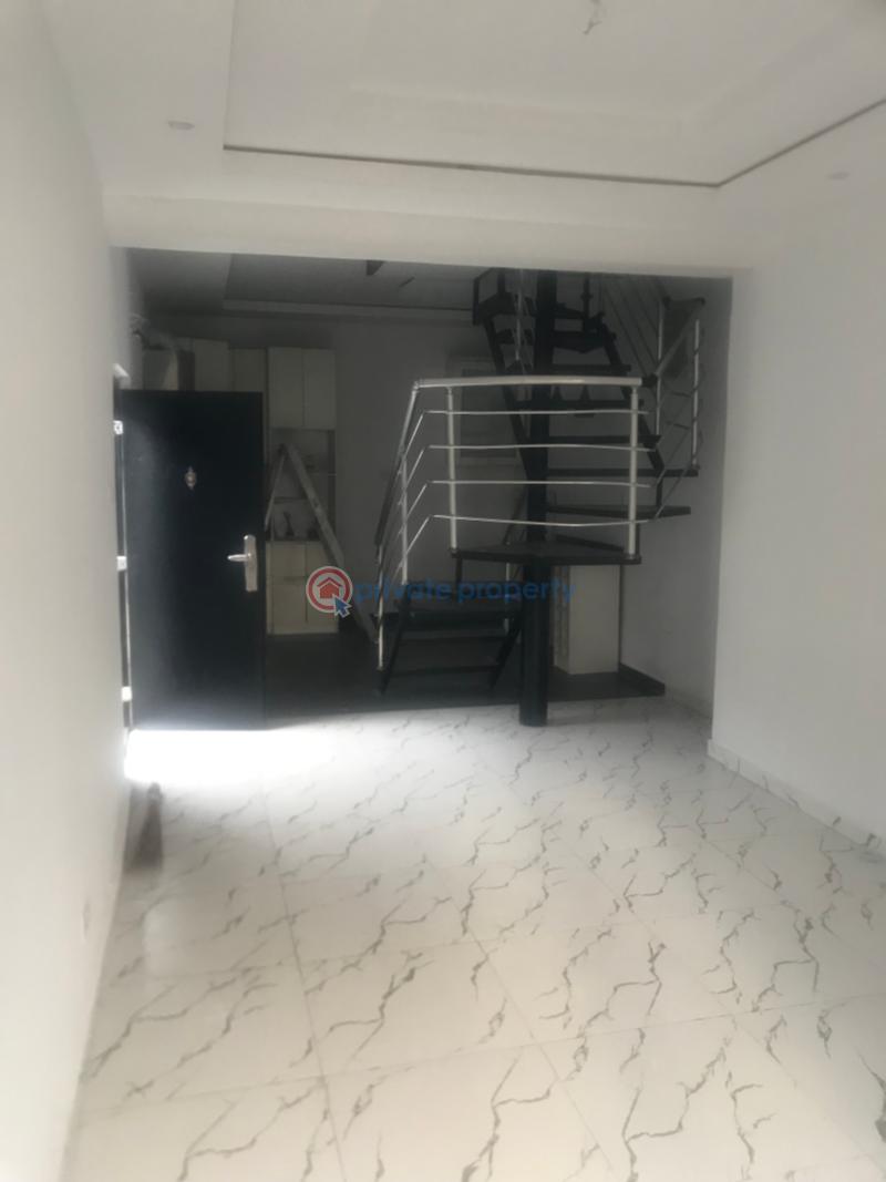 2 bedroom Block Of Flats For Rent Ikate Elegushi Lekki Lagos - 2