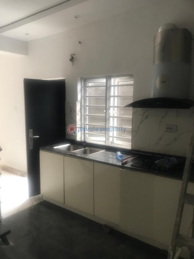 2 bedroom Block Of Flats For Rent Ikate Elegushi Lekki Lagos - 3