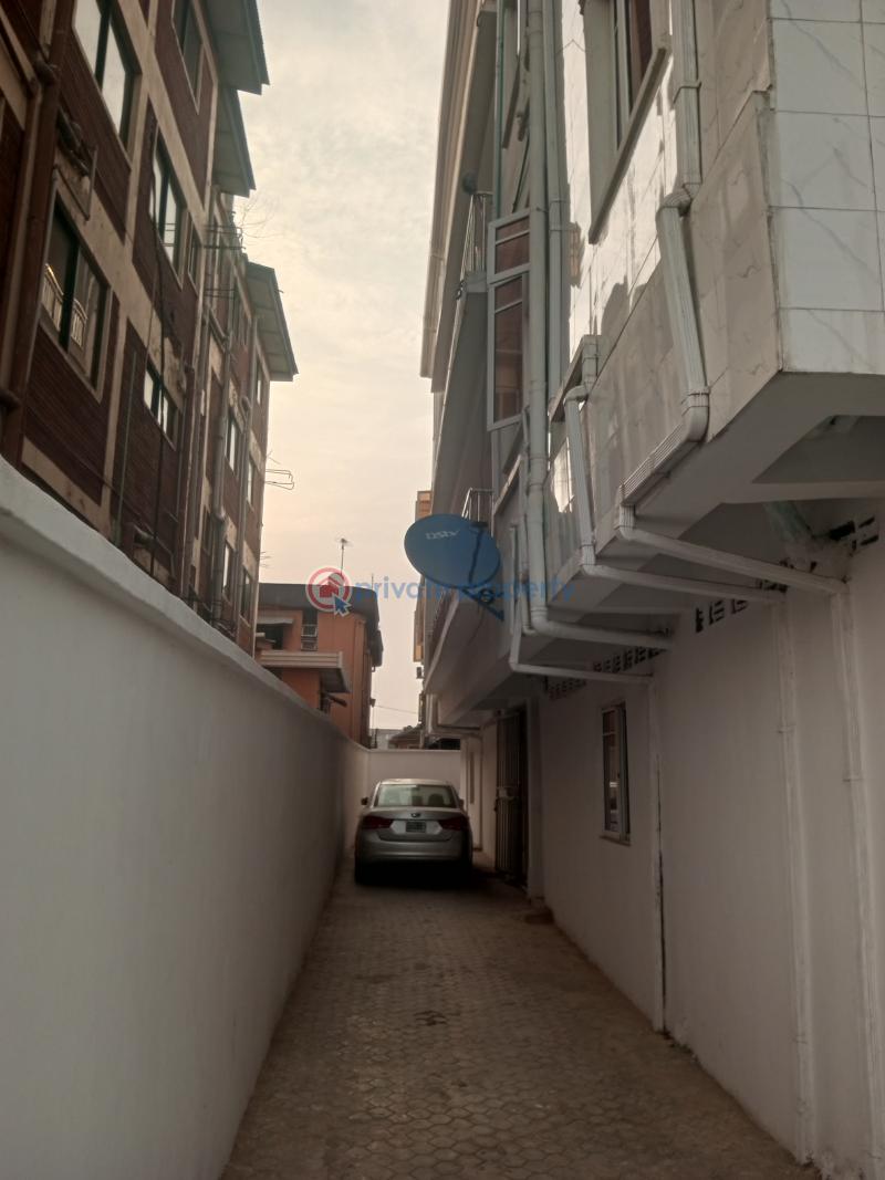 2 bedroom Flat & Apartment For Rent Gbagada Lagos - 20