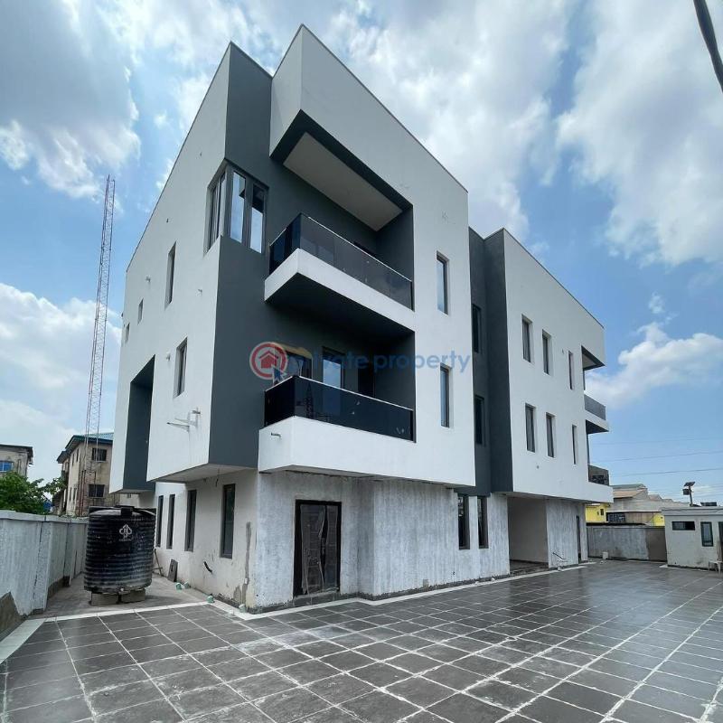 2 bedroom Maisonette For Sale Pen Cinema Close To Ikeja Ifako-ogba Lagos - 7