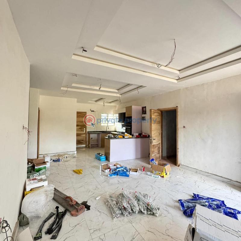 2 bedroom Flat & Apartment For Sale Yaba Lagos - 5